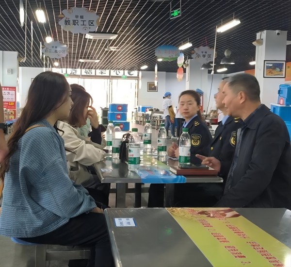 图片2(1).jpg 图片2(1).jpg