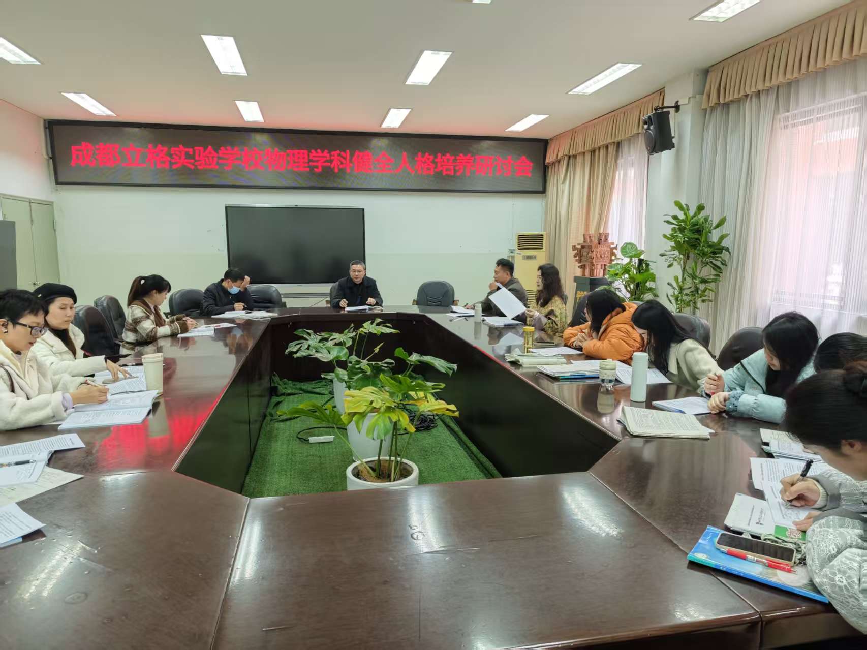 5b5c1f93ef0460719989588d2c56a921.jpg 5b5c1f93ef0460719989588d2c56a921.jpg