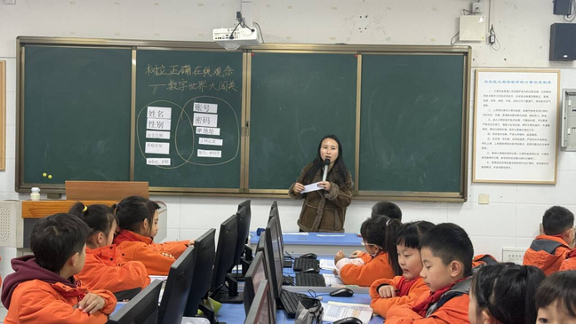 76445526b94ae9ce133f6b180f942c7b_0.jpg 76445526b94ae9ce133f6b180f942c7b_0.jpg