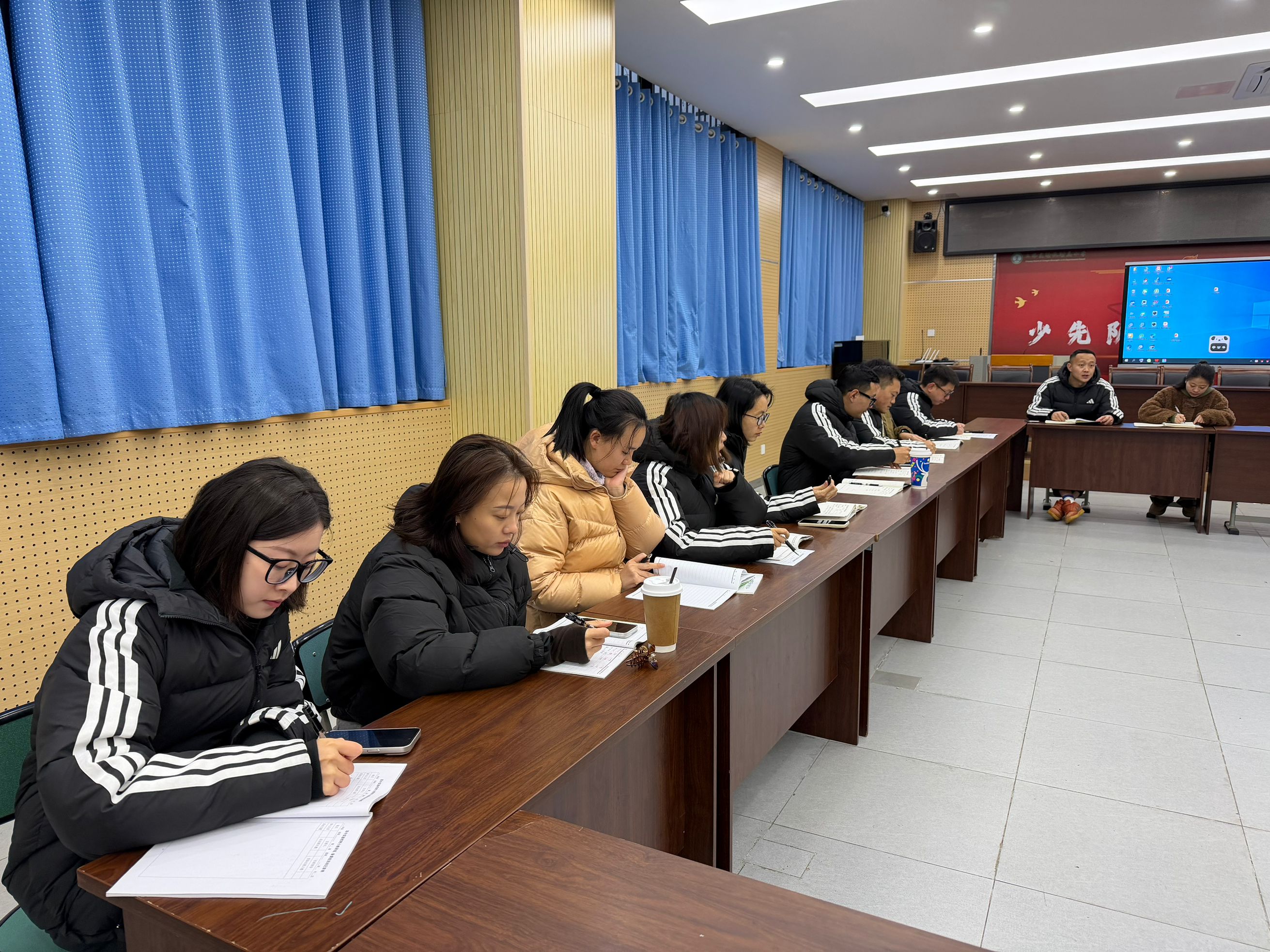 0dd93b7610160e30255195fe91a9e337.jpg 0dd93b7610160e30255195fe91a9e337.jpg